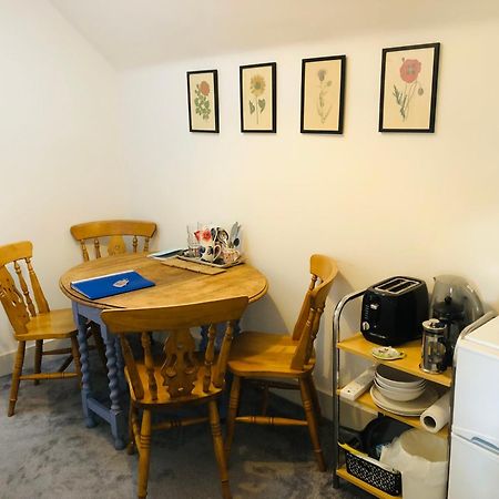 ダフタウン Lettoch Farm Bed & Breakfast エクステリア 写真